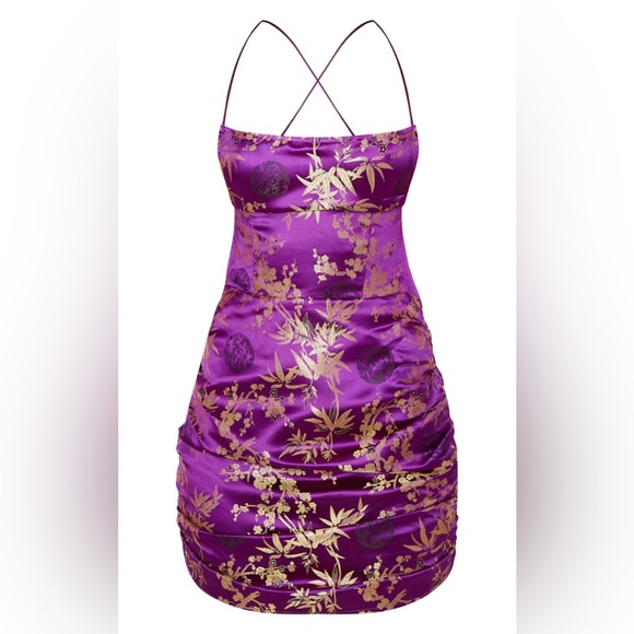 purple jacquard floral strappy back ruched bodycon dress PrettyLittleThing | Dresses | Prettylittlething Purple Jacquard Floral  Strappy Back Ruched Bodycon Dress